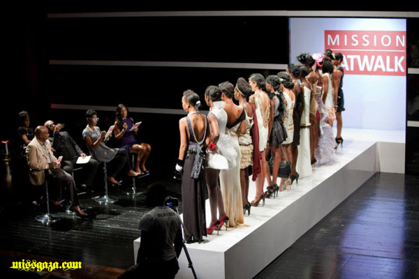 models and judges on Mission Catwalk 2 episode 3