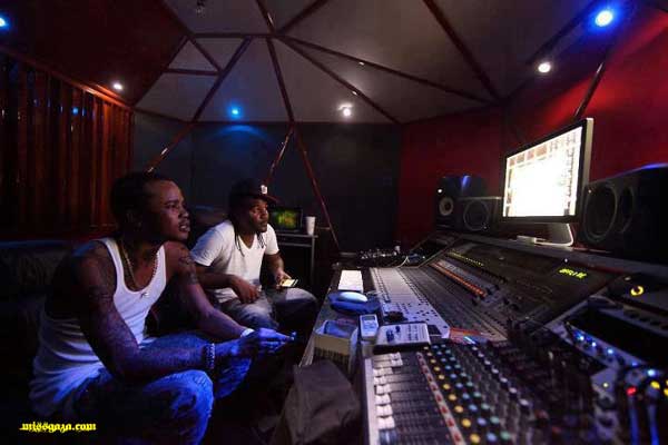 GAZA TOMMY LEE freestyle for Zj Chrome Zip Fm Urban monday Jan 2013