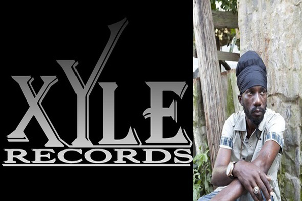 Sizzla Head Over Heels Xyle Records Sizzla new single sept 2012