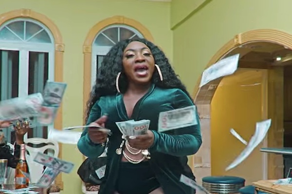 watch-Spice-Jamaica-Duffle-Bag-Music-vide-2018